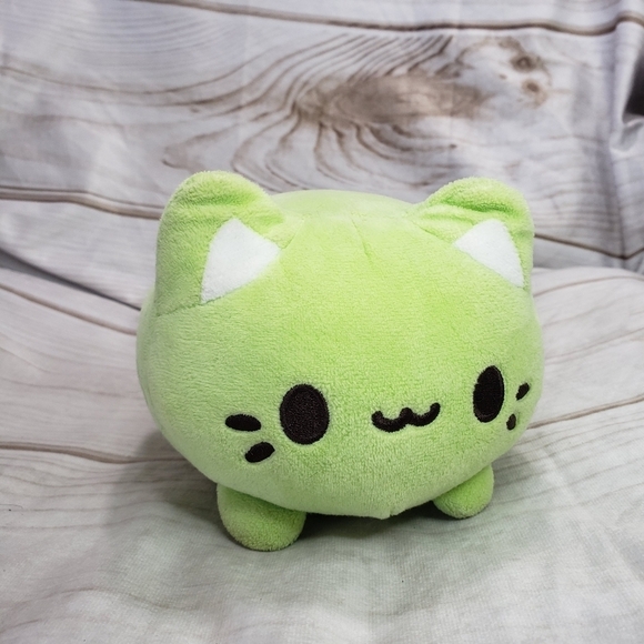 Aurora Tasty Peach Studios 8 Inch Green Pistachio Cat Meowchi Plush Kawaii 2022 - Picture 1 of 10